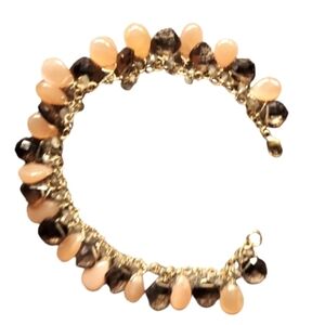 Delicate Gold Chain and Bead Bracelet